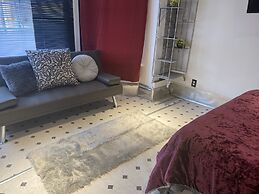 Stylish 4 bedroom home near Philadelphia