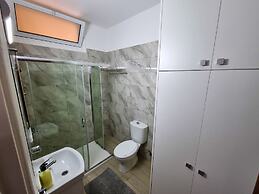 Springfield Park Apartment