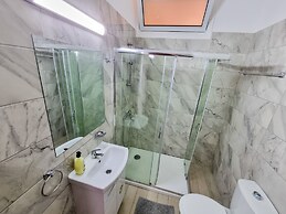 Springfield Park Apartment