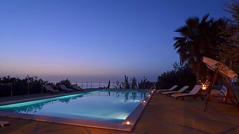 Villa Le Sorbe 12 in Caronia