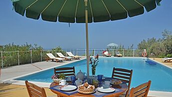 Villa Le Sorbe 12 in Caronia