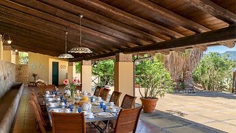 Villa Le Sorbe 12 in Caronia