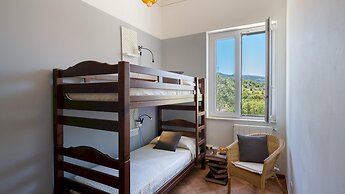 Villa Le Sorbe 12 in Caronia