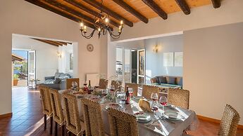 Villa Le Sorbe 12 in Caronia