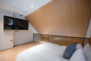 Brown Dot Hotel Gijang Station