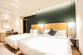 Brown Dot Hotel Gijang Station