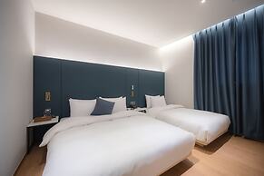 Brown Dot Hotel Gijang Station