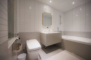 Brown Dot Hotel Gijang Station