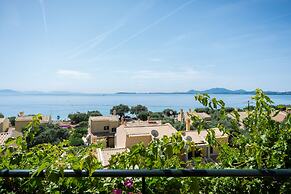 Riviera Houses Barbati