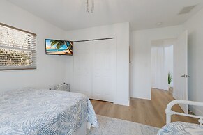 The Salted Coconut 3 Bedroom Home by RedAwning