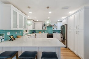 The Salted Coconut 3 Bedroom Home by RedAwning