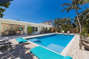 The Salted Coconut 3 Bedroom Home by RedAwning