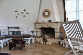 Elia Woodstone Houses