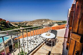 Elia Woodstone Houses