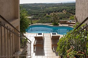 Elia Woodstone Houses