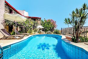 Elia Woodstone Houses