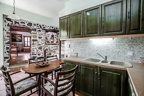 Elia Woodstone Houses