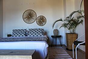 Elia Woodstone Houses