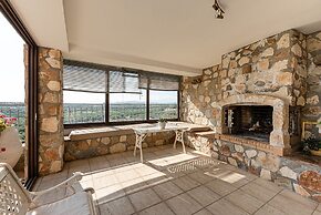 Elia Woodstone Houses