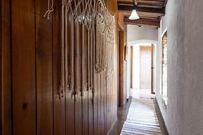 Elia Woodstone Houses