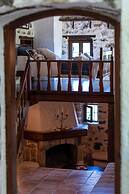 Elia Woodstone Houses