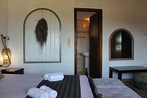 Elia Woodstone Houses