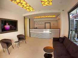 Avsa Extra Vagant Hotel