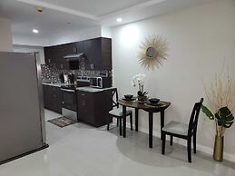 Bayfront Villas and Apt