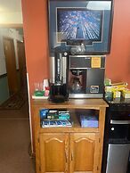 Love Hotels Voyageur by OYO at International Falls MN