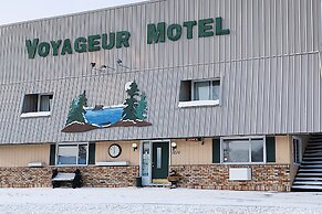 Love Hotels Voyageur by OYO at International Falls MN