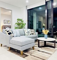 Ocean Surfers Paradise - GCLR