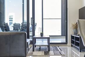 Ocean Surfers Paradise - GCLR