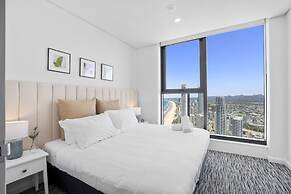 Ocean Surfers Paradise - GCLR