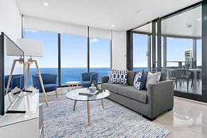 Ocean Surfers Paradise - GCLR