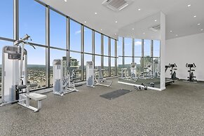 Ocean Surfers Paradise - GCLR