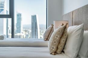 Ocean Surfers Paradise - GCLR