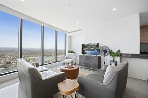 Ocean Surfers Paradise - GCLR