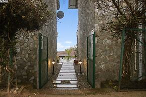 2B-Mukteshwar-108 by bnbmehomes