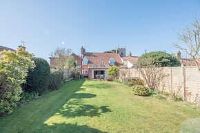 Baxter House, Wangford