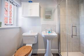 Baxter House, Wangford