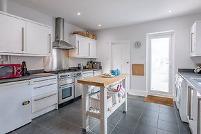 Sandy Lane Cottage in Reydon by Air Manage Suffolk