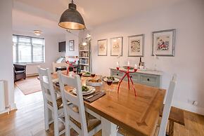 Sandy Lane Cottage in Reydon by Air Manage Suffolk