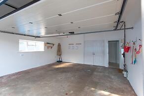 Sunningdale - Beach Side Cottage Sea Views Parking