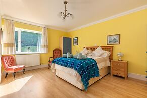 Sunningdale - Beach Side Cottage Sea Views Parking