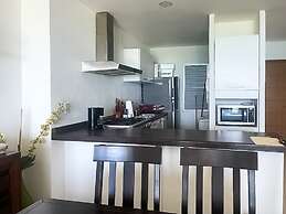 AMARA Beachfront Apartments by The Sea