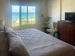 AMARA Beachfront Apartments by The Sea
