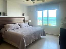 AMARA Beachfront Apartments by The Sea