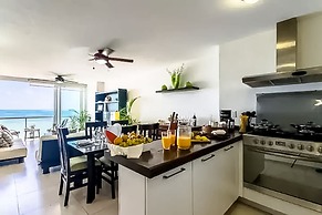 AMARA Beachfront Apartments by The Sea