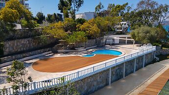 Roseira Beach Resort