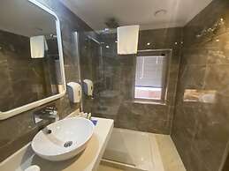 Roseira Beach Resort